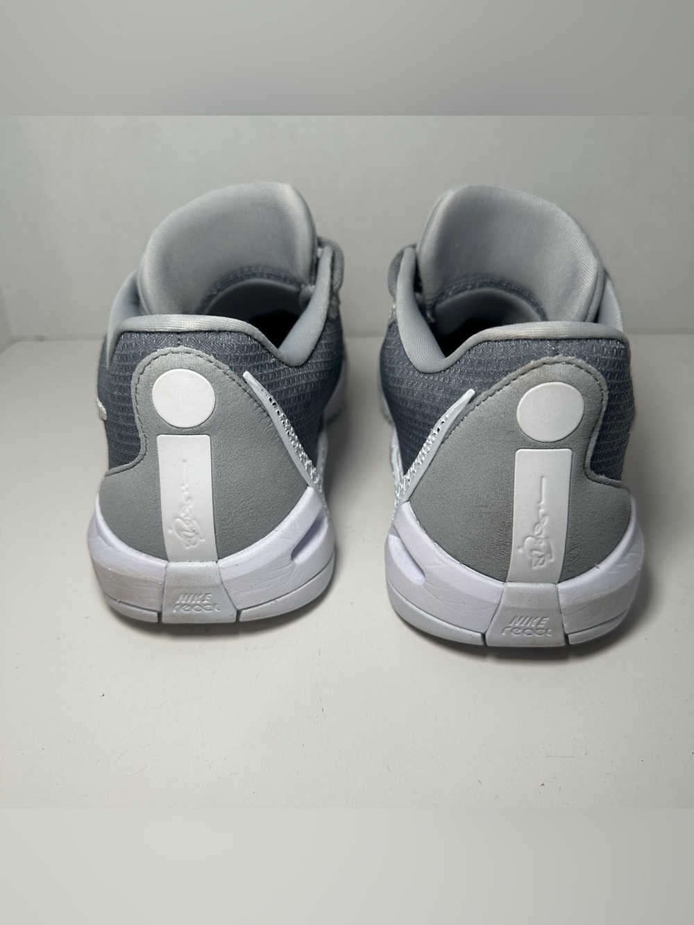 Nike Sabrina Basketball Shoe - Picture 4 of 9
